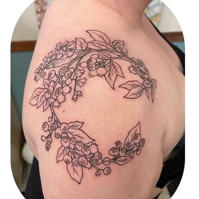 Serena Lander tattoo 008