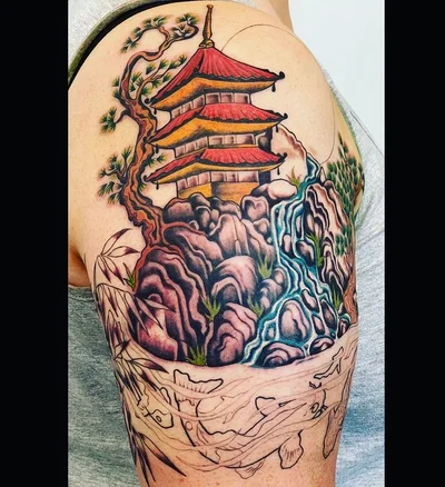 Serena Lander tattoo 025