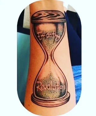Serena Lander tattoo 040
