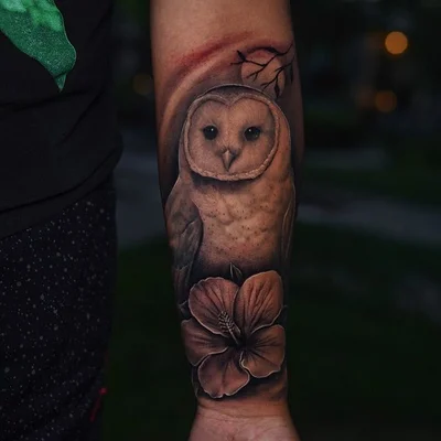 Sophie Hollie tattoo 007