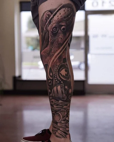 Sophie Hollie tattoo 023