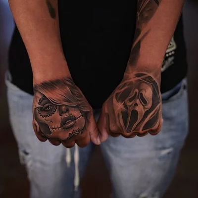 Sophie Hollie tattoo 039