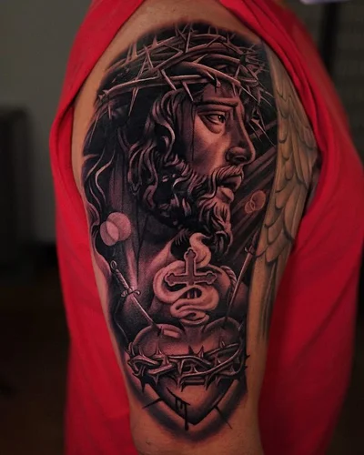 Sophie Hollie tattoo 047