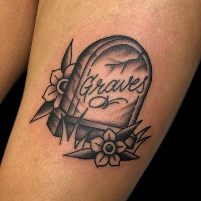 Christina Platis tattoo 027