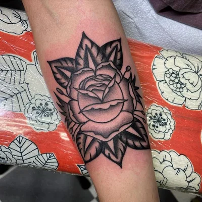 Christina Platis tattoo 029