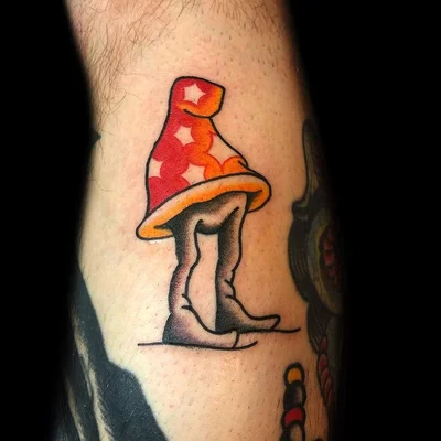Christina Platis tattoo 031
