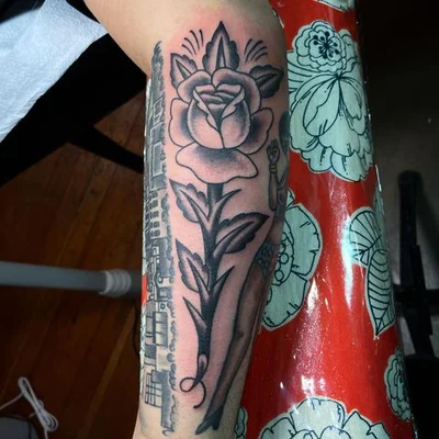 Christina Platis tattoo 038
