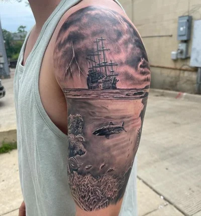 Tylor tattoo 043