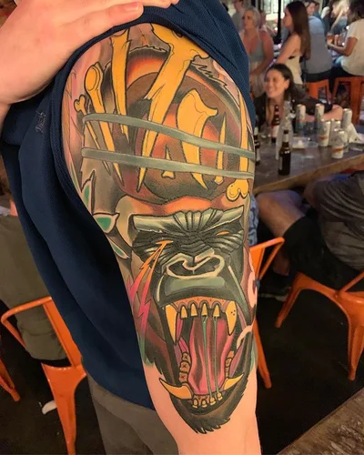 Tylor tattoo 047