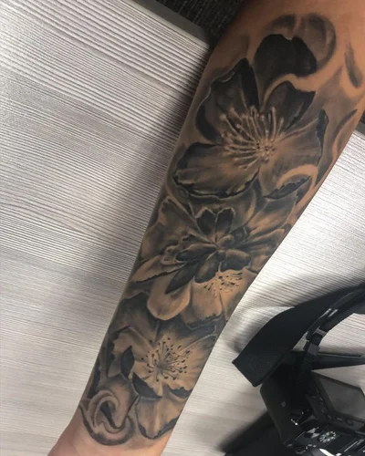 Tylor tattoo 049
