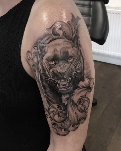 Vlad Luca tattoo 032