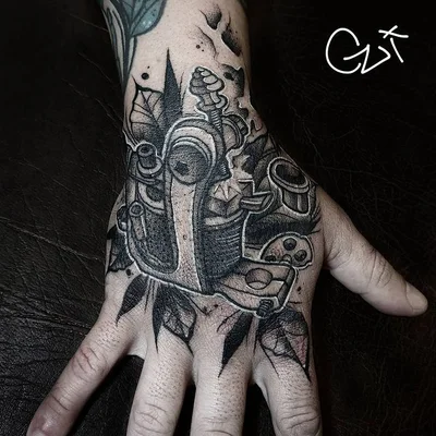 Luiz Guilherme tattoo 013