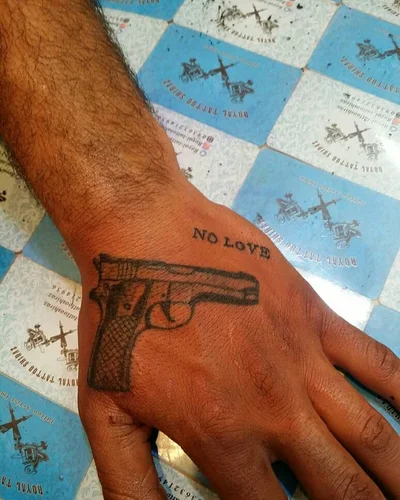 Iman Taherifard tattoo 019