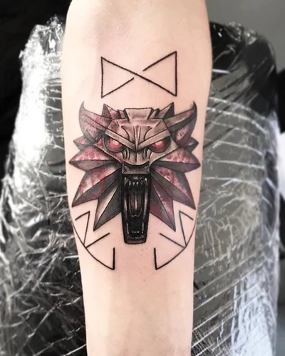Tarp tattoo 025