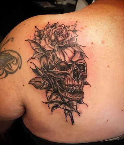 Tattoo Tipsy tattoo 050