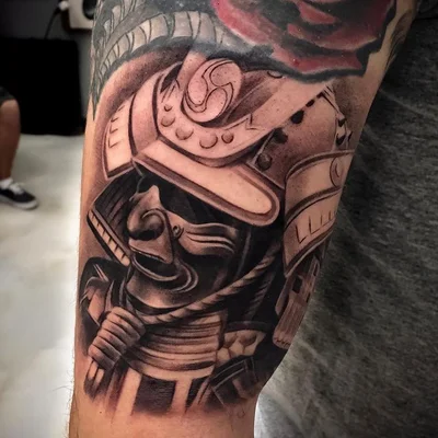 Tony Minter tattoo 047