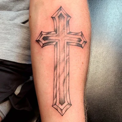 Tristan Reyes tattoo 021