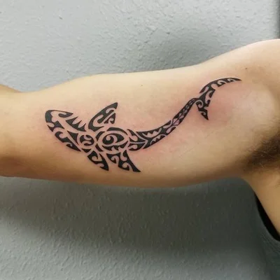 Tristan Reyes tattoo 050