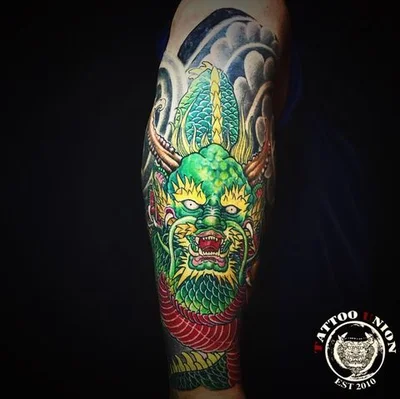 Tina Smith tattoo 019