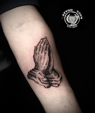 Tina Smith tattoo 032