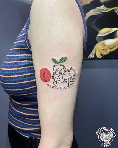 Tina Smith tattoo 041