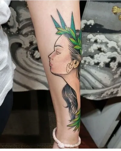 Tina Smith tattoo 042