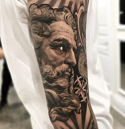 Martin Tran tattoo 037