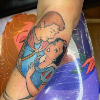 Meagan Avila tattoo 037