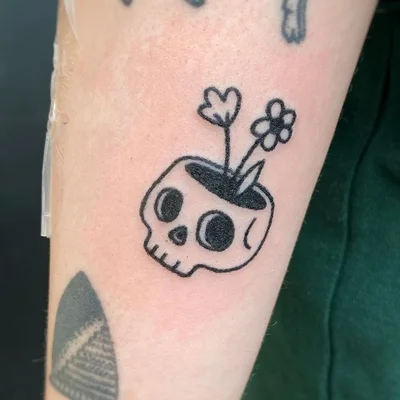 Tove tattoo 019