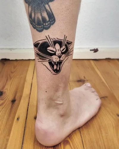 Tove tattoo 035