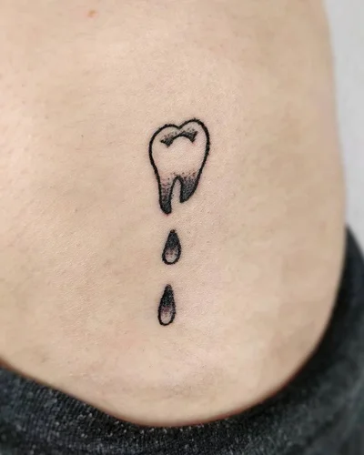 Tove tattoo 036
