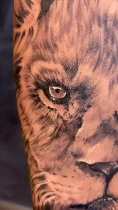 Robson Walace tattoo 039