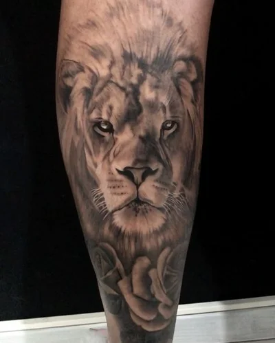 Alana Aguiar tattoo 001