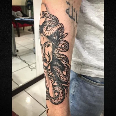 Wagner Olguins tattoo 020