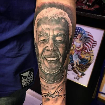 Eduardo Reis tattoo 020