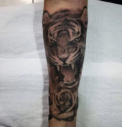 Eduardo Reis tattoo 045