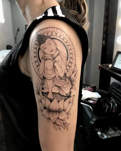 Noah tattoo 015