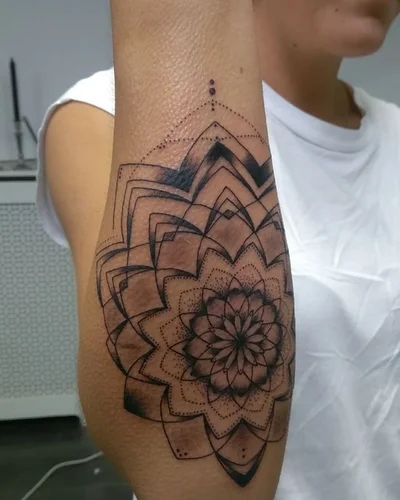 Celine tattoo 038