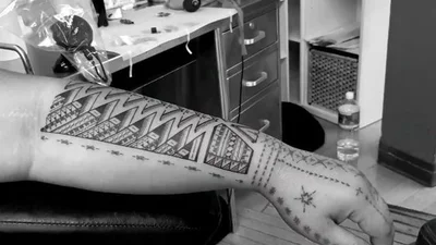 Andy Faiumu tattoo 014