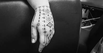 Andy Faiumu tattoo 016