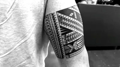 Andy Faiumu tattoo 030