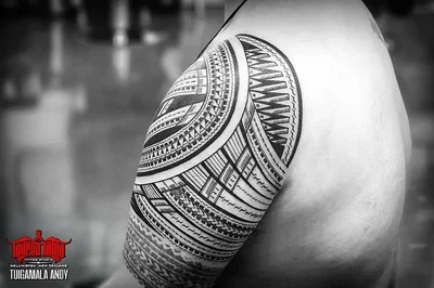 Andy Faiumu tattoo 032