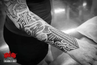 Andy Faiumu tattoo 046