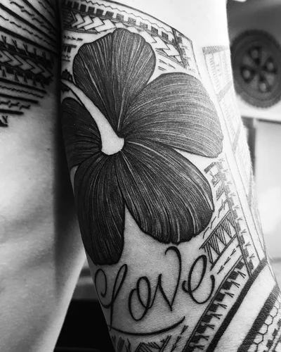Andy Faiumu tattoo 049
