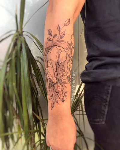 Taylor Catclaw tattoo 028