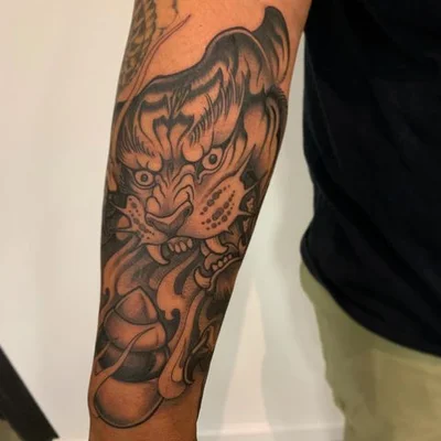 Taylor Heald tattoo 008