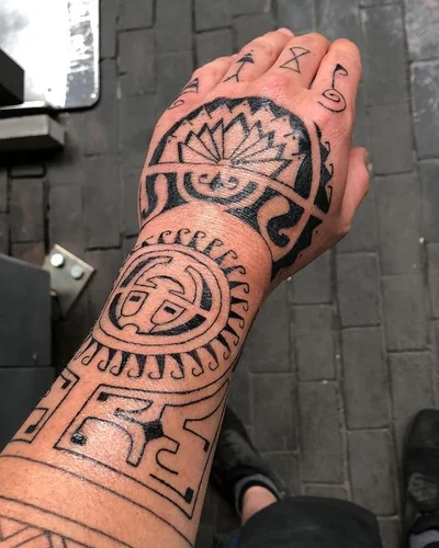 Taylor Jackson tattoo 008
