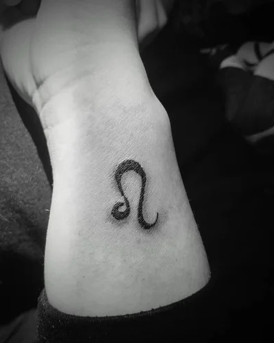 Taylor Jackson tattoo 025