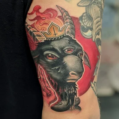 Taylor Kuhlman tattoo 013