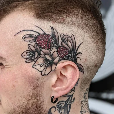 Taylor Kuhlman tattoo 030